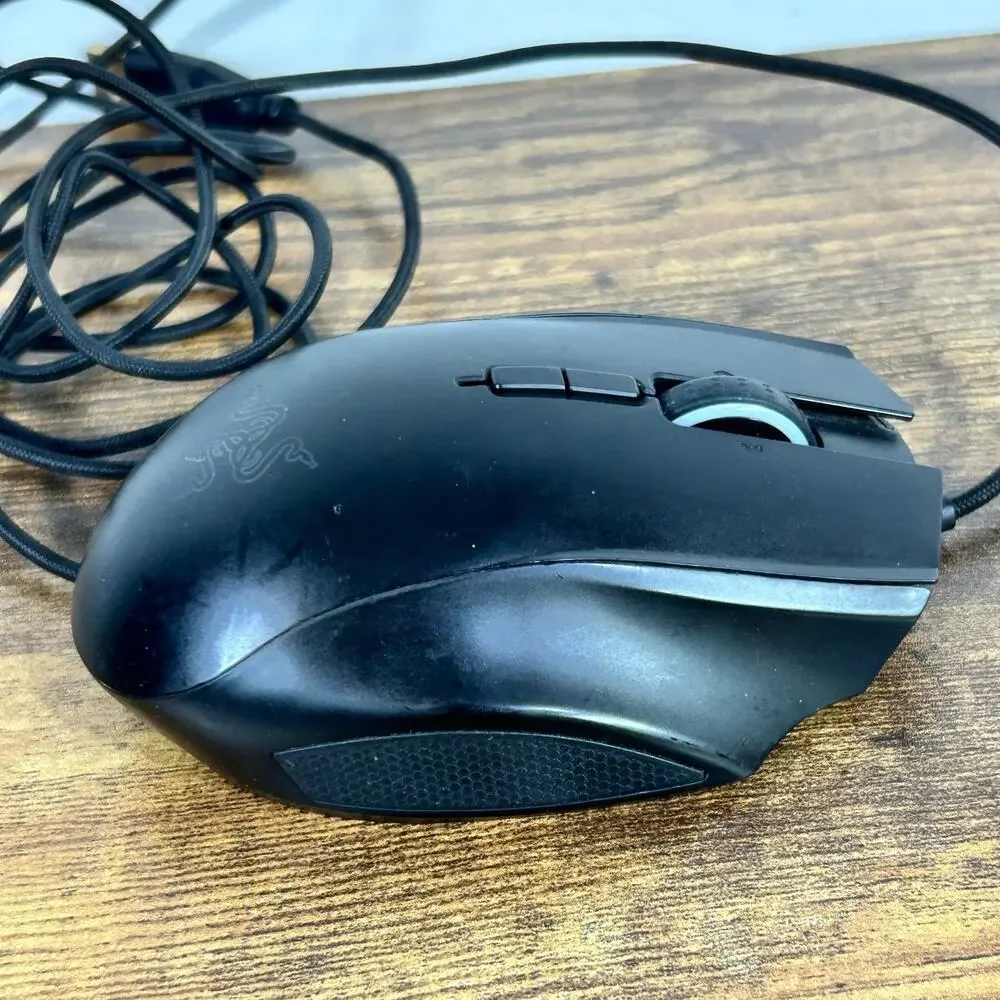 Razer Naga 2014 Gaming Mouse RZ01-0104